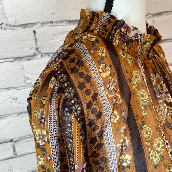 Maurice’s Long Sleeve Floral Boho Blouse Top size Large - Picture 5 of 10